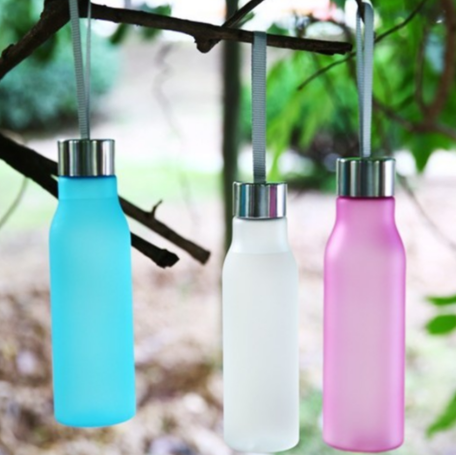 Plastic cup with a sling Specification image