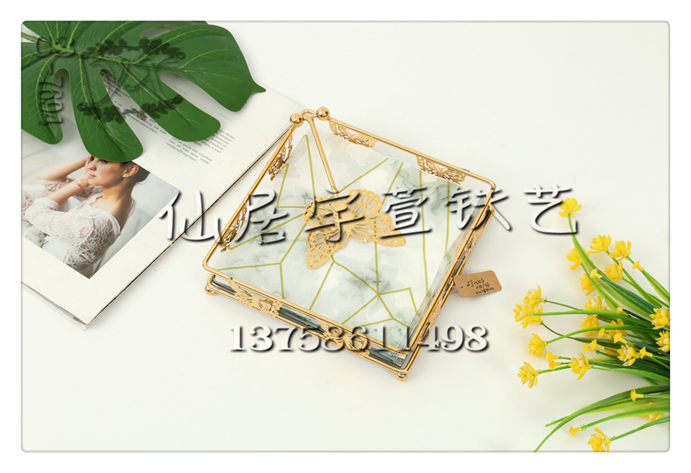 Yuxuan Ironwork Fashionable Square Golden Ironwork living Room Tissue holder Tissue tray Metal Mirror Tissue Storage tray 14 details Picture