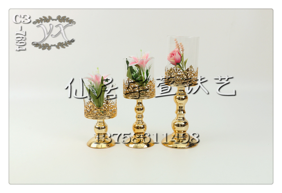 Yuxuan Ironwork European-style Ironwork multi-specification coffee tables, candy jars, creative wedding candy display trays 16 Application Scenario