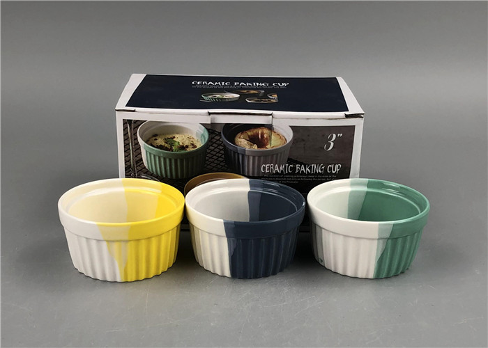 方圆陶瓷双色布丁盅彩盒包装配橡木底座网红零食盅FY685888