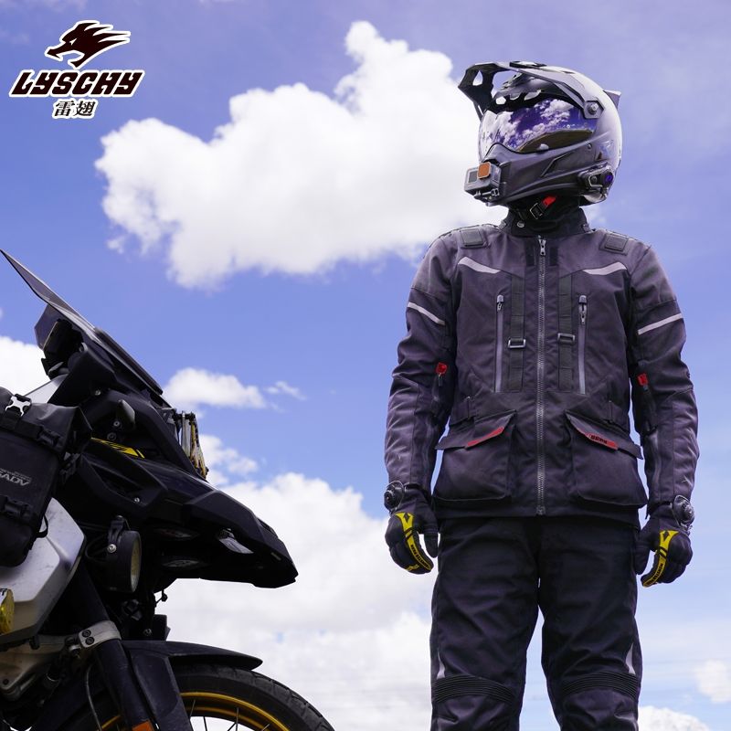 Lei Chi motorcycle riding suit set for men: Winter cold-proof, warm, anti-drop, all-season waterproof, large-sized motorcycle rally suit Application Scenario