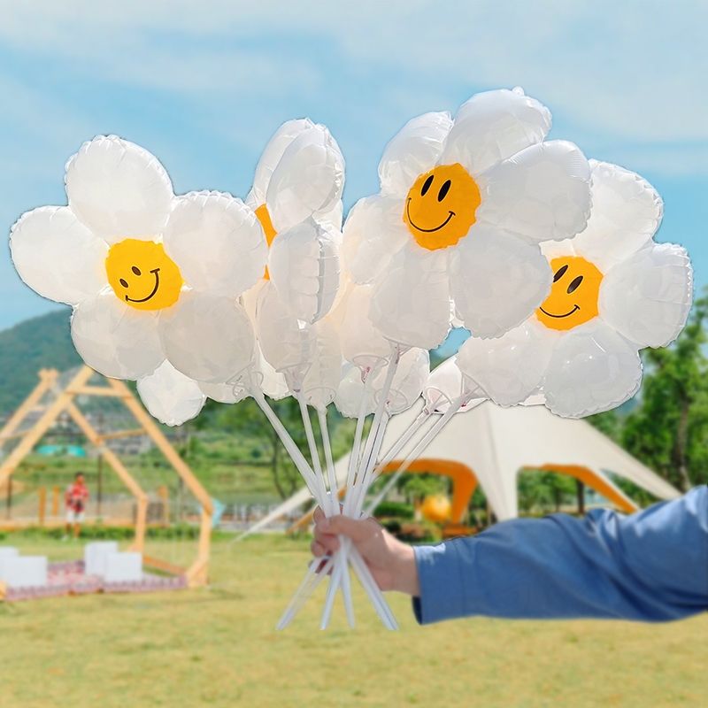 Best-selling Daisy balloons, back-to-school balloons, opening ceremony smiling cross-border electronic colorful party decorations, best-selling and hot-selling aluminum film printed round balloons, birthday Specification image