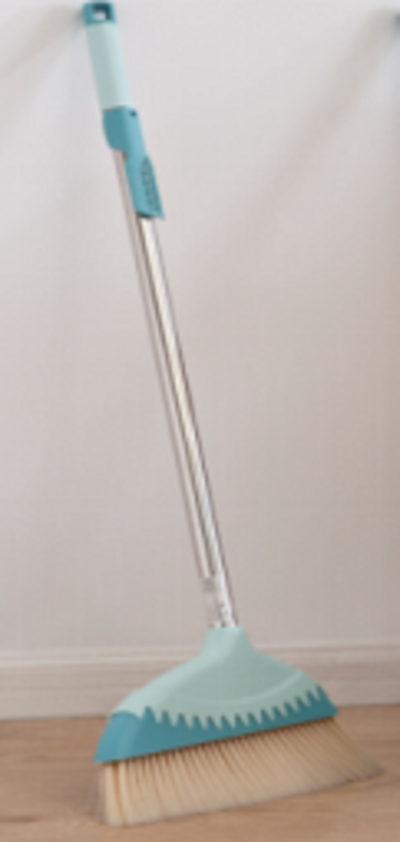 Dapeng Slender Shark Broom 3941
