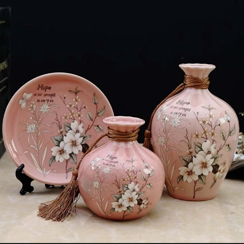 陶瓷工艺品实物图