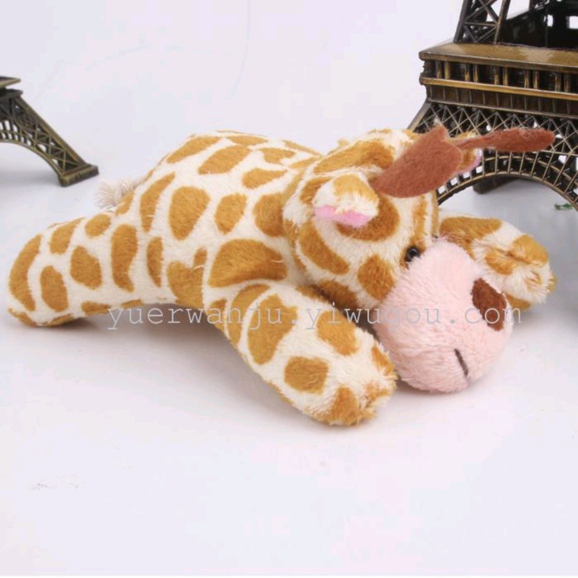 2022 Yellow round lion, little tiger, deer plush fridge magnets, large fridge magnets, prone fridge magnets, foot magnets, cartoon toys, factory direct sales details Picture