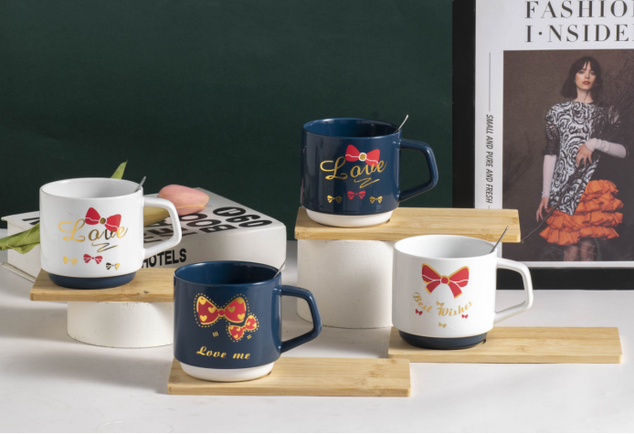 Mug Home 2022 New light luxury coffee cup with lid spoon ceramic breakfast milk cup Office water cup detail image 5