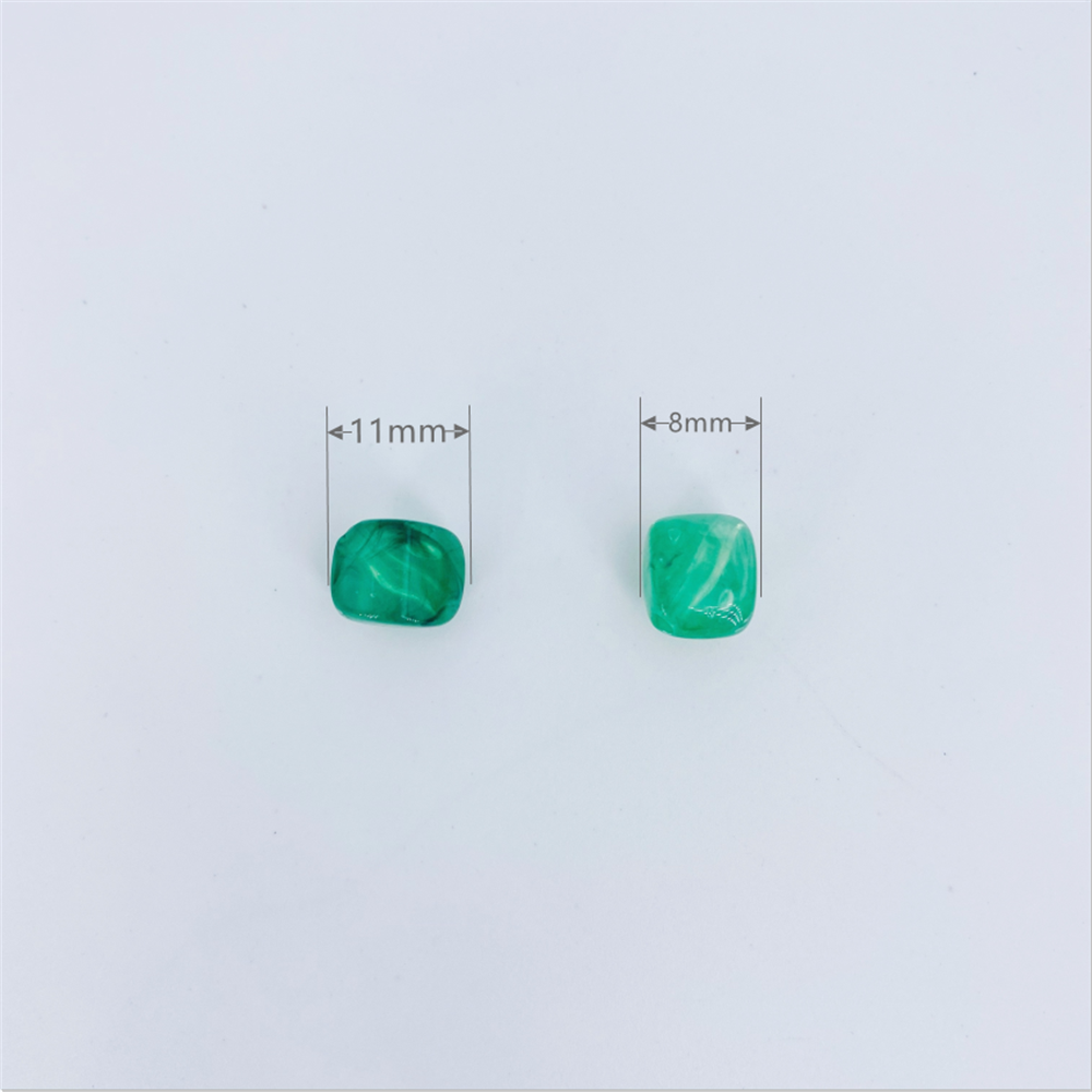 8*11MM acrylic beads with diagonal holes, dual-color cloud scattered beads, DIY jewelry accessories, earrings, jewelry, necklaces, bracelets, and beads Application Scenario