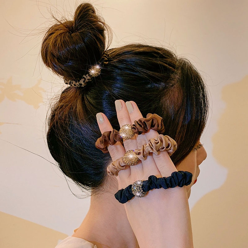High-end style hair tie, exquisite large intestine hair band, leather band, ponytail bun hair tie, elegant Internet celebrity headwear and leather case