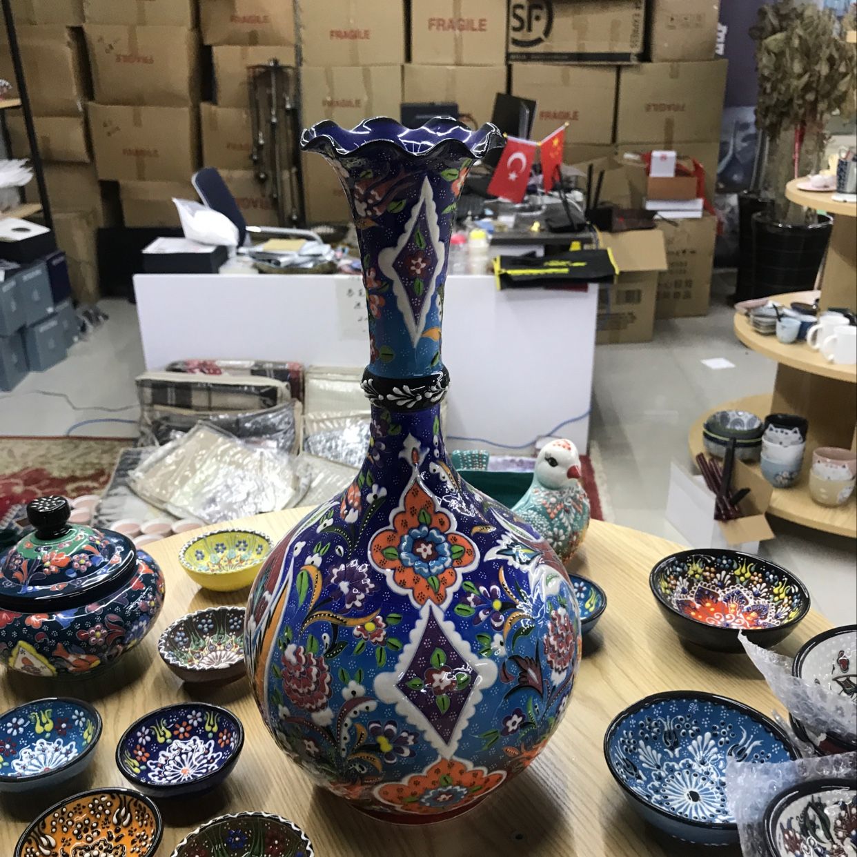 土耳其手绘陶瓷大花瓶陶瓷杯咖啡杯茶杯款式多花语1详情2