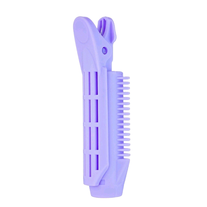 Three hair root fluffers, lazy air, figure-eight bangs curling iron, and top fluffing clips details Picture