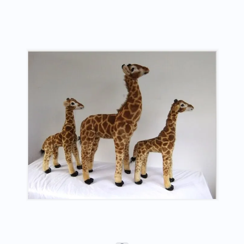 Life-sized giraffe plush toys, dolls, zoo souvenirs, life-sized decorative gifts Application Scenario