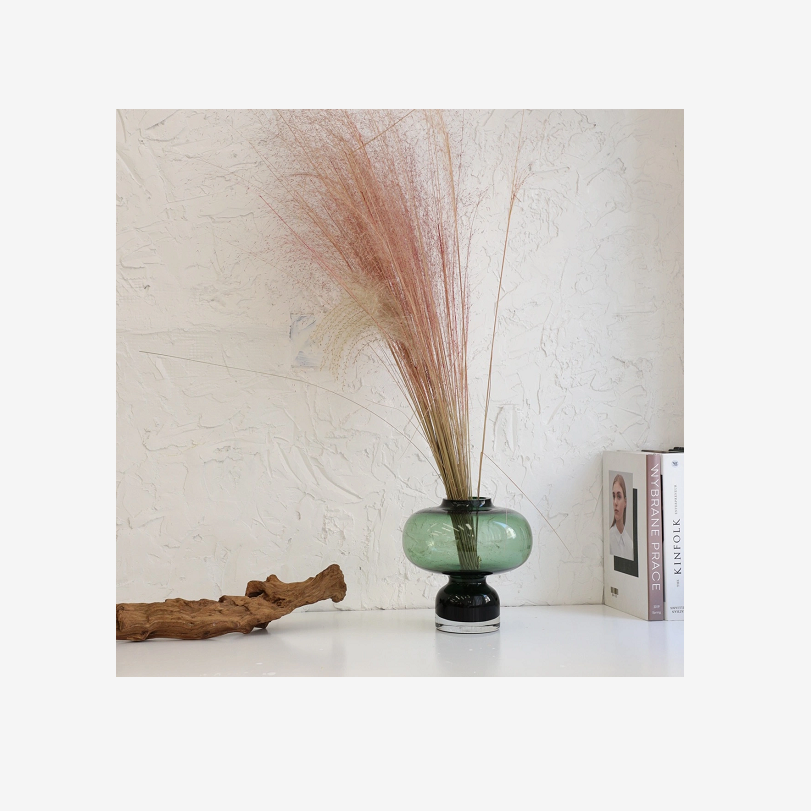 The new Ougeli blown thickened gradient colored transparent simple glass flower vase is a light luxury item for the living room Specification image