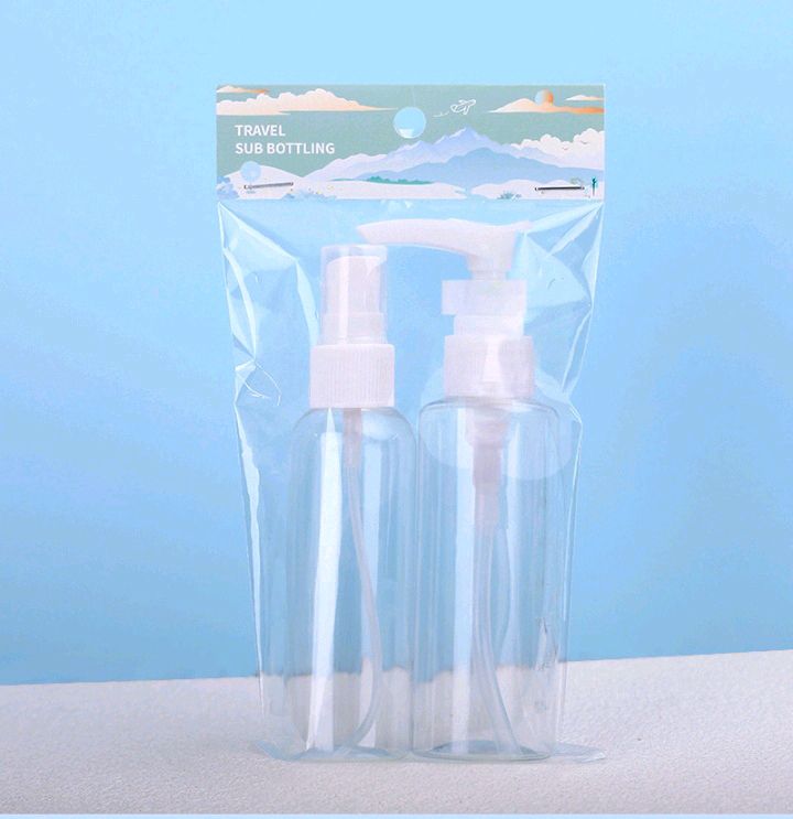 Two portable lotion bottles and spray bottles details Picture