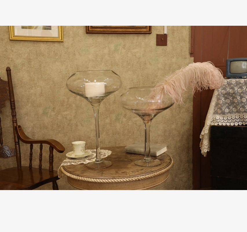 High-footed glass vase wedding display stand Application Scenario