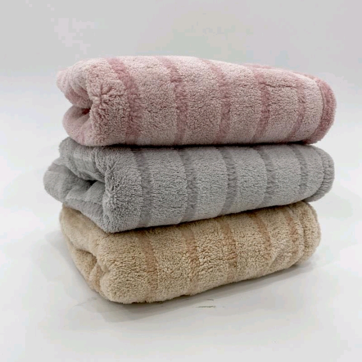 Bagged triangular striped absorbent dry hair cap dry hair towel Specification image