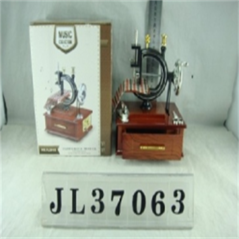 JL37063手摇老式八音缝纫机