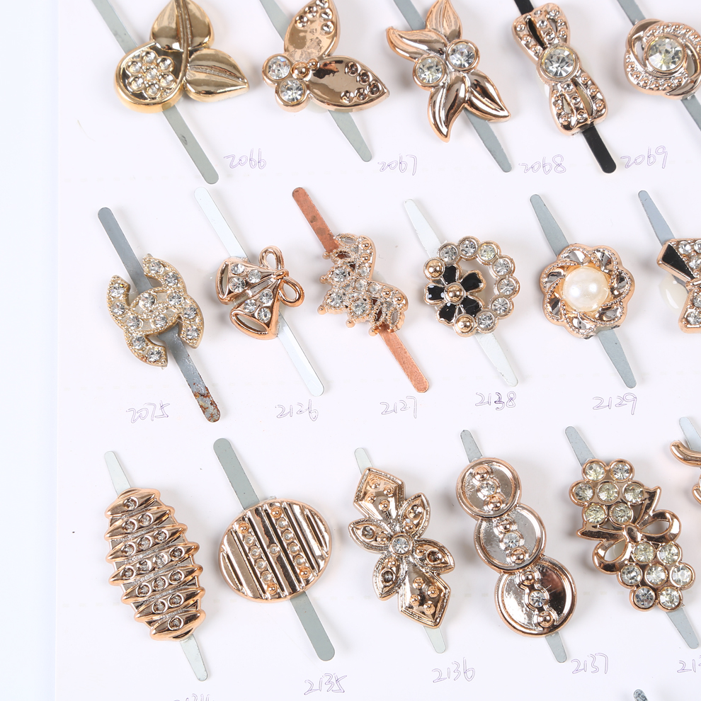 工字扣/毛线花/洞洞鞋工字扣/凉拖装饰/手工成品白底实物图