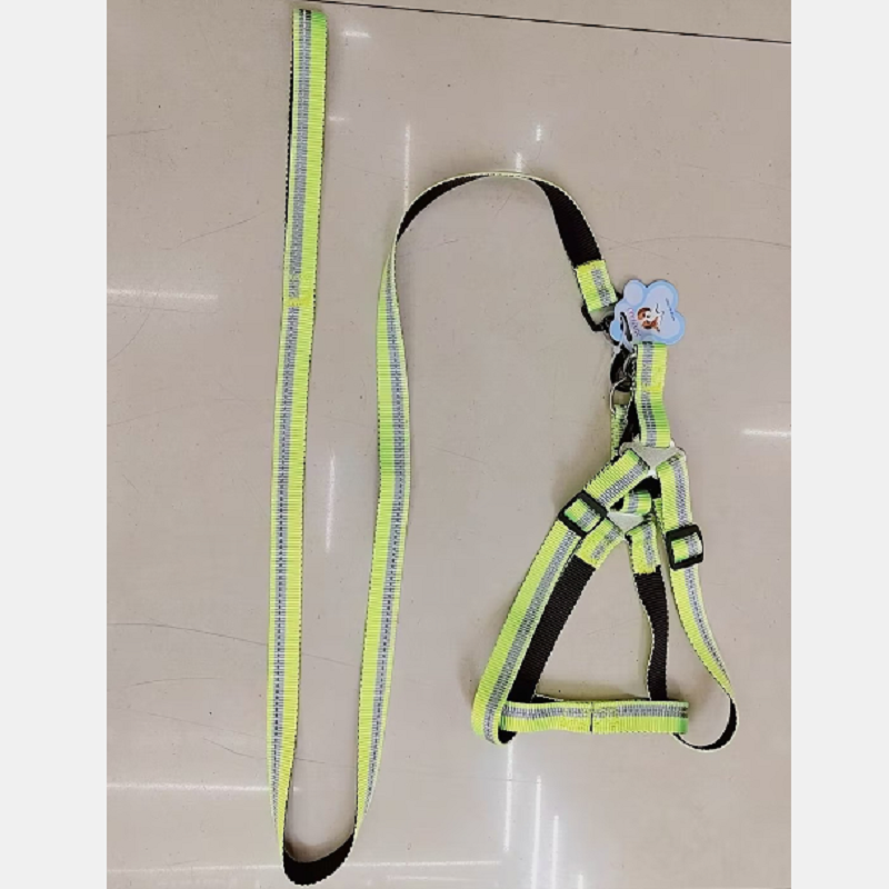 Marca Xinan venta caliente cuerda trenzada reflectante cuerda de tracción para mascotas correa de pecho correa especial para perros pequeños y medianos cuerda de paseo para perros diseño de seguridad reflectante para paseos nocturnos tracción para perros details Picture