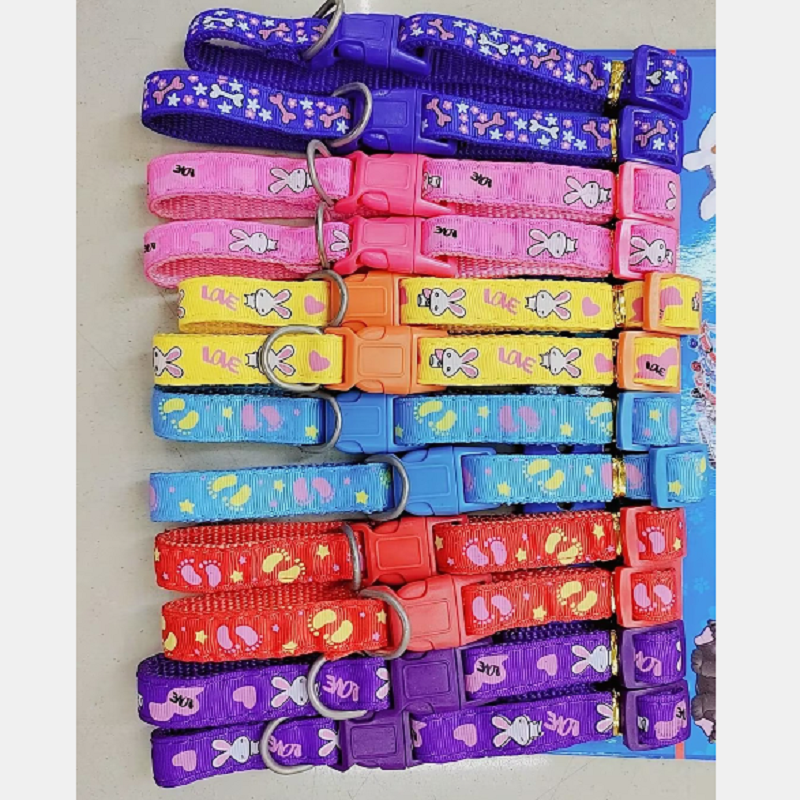 1.5cm pet patch cloth collar varios diseños y colores se pueden personalizar adecuado para pequeñas mascotas