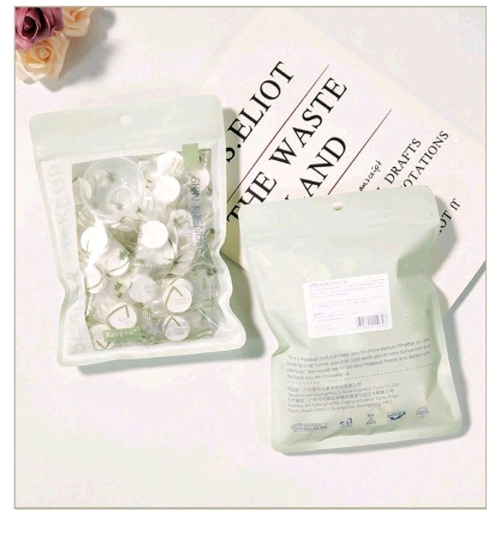 A bag of 50 pieces of facial mask + a small bowl of disposable compressed mask sheet for travel detail image 1