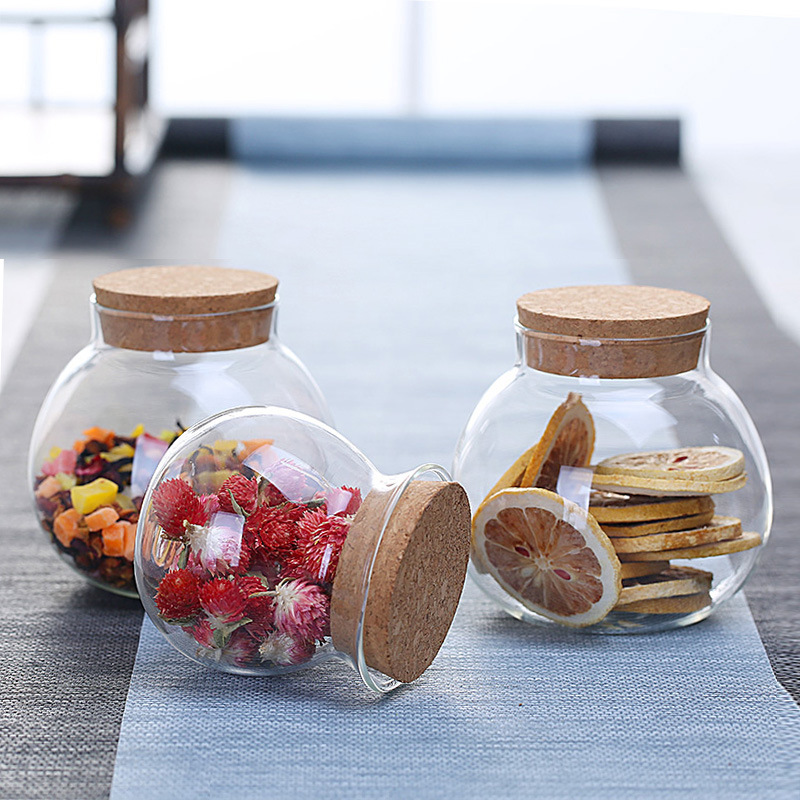 Square, round glass sealed jar, kitchen food storage jar, trapezoidal tea jar, spherical coffee bean storage jar Application Scenario