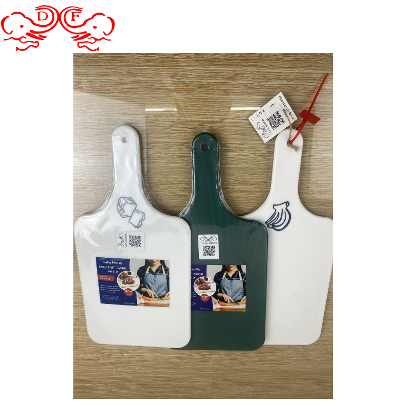 DF68709防滑菜板厨房切菜板塑料PP菜板防滑塑料板厨房板切菜板家用婴儿辅食砧板  DF Trading House