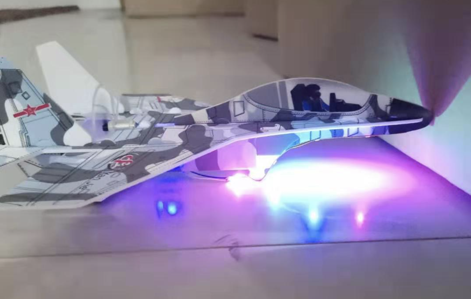 新款玩具电动飞机战斗机苏27泡沫手抛无人滑翔机回旋航模工厂货源详情10