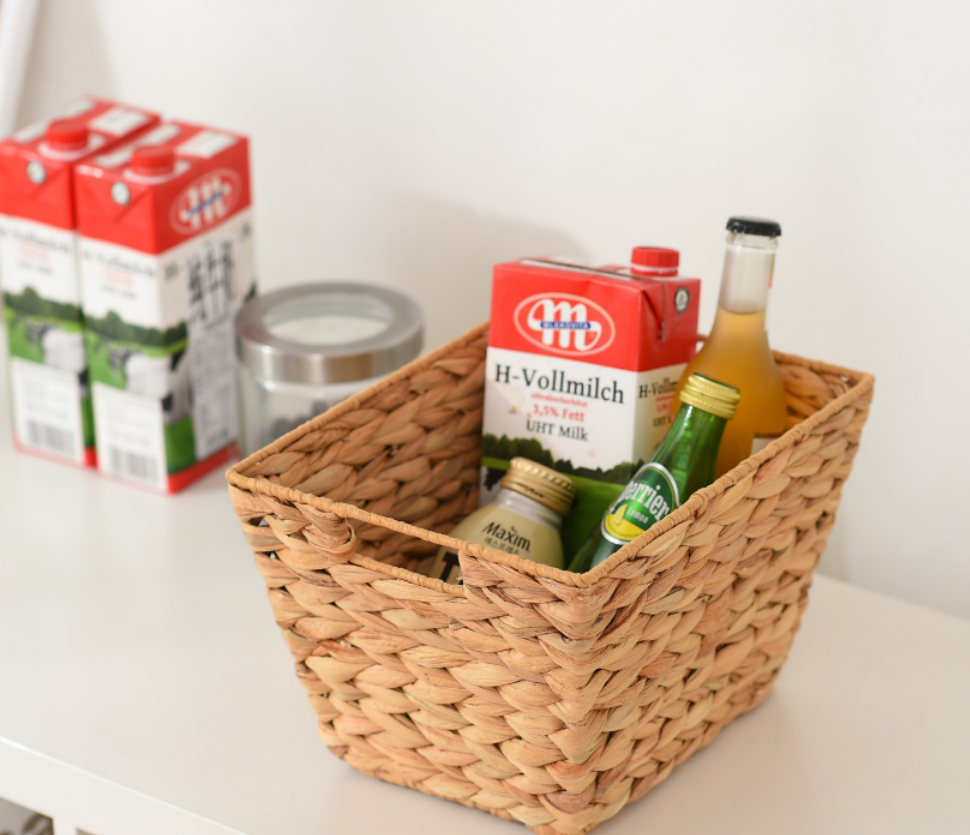 Woven home storage baskets, blue gourd grass storage baskets, clothes and toys organizing baskets, snack and fruit storage baskets