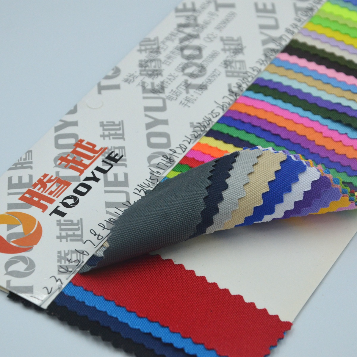 TY-041 600D Glossy PU waterproof, Euro standard 6# deep navy blue Application Scenario