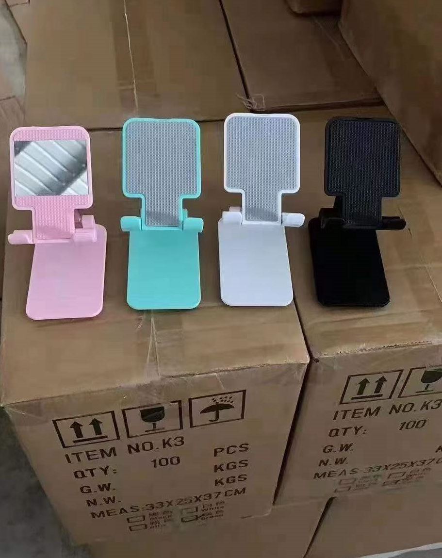 One-piece consignment factory direct supply best-selling cross-border e-commerce live-streaming desktop telescopic phone stand Application Scenario