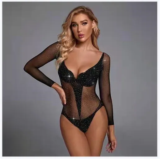 جعل المرأة أكثر مثالية وثقة بالنفس detail image 11