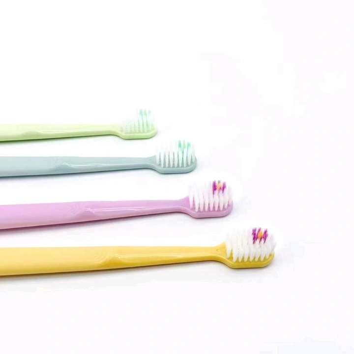 Two sets of adult household color manual light and fresh daily cleaning and care toothbrushes with soft bristles detail image 1
