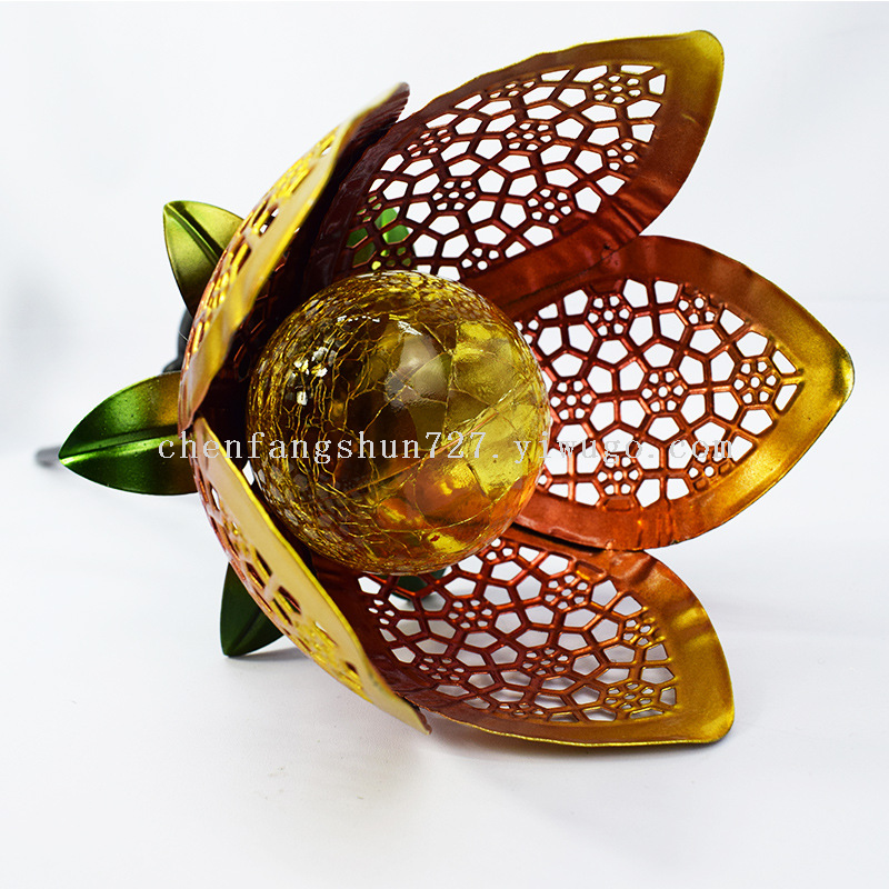 Solar-powered villa garden courtyard lights, ironwork hollowed-out petal outdoor landscape decorative lights, flower ground insert lawn lights Item Picture