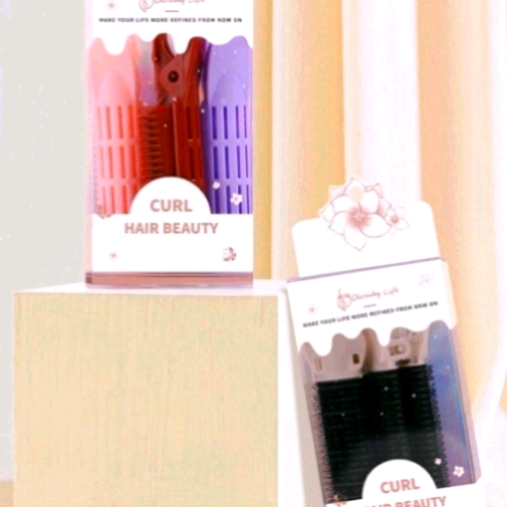 The popular Korean-style lazy air bangs are designed to shape the hair roots without damaging them. They come from sticky hair and are fluffy detail image 2